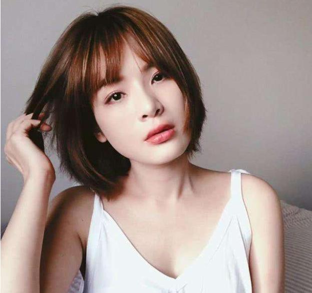 台湾女星炮轰周杰伦，指责他刚愎自用，身边留
