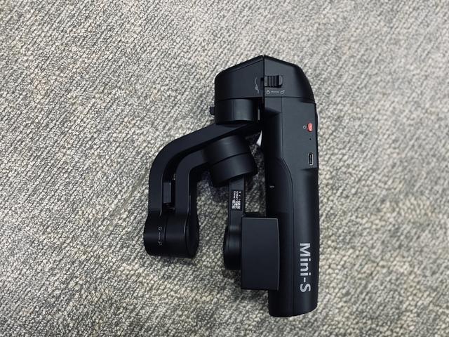 轻松便携、高性价比、MOZA魔爪Mini-s手机云台稳定器评测