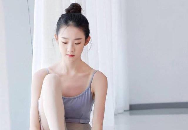 问心无愧！张艺凡粉丝晒打投明细，力证最终结果是实至名归