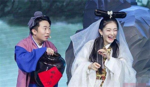 小网红转身成爆火综艺咖，资源差没背景的杨迪，你凭什么这么火？