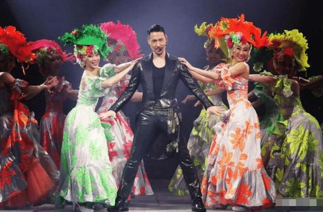 张学友演唱会8排26座永远不卖？原因很现实，这