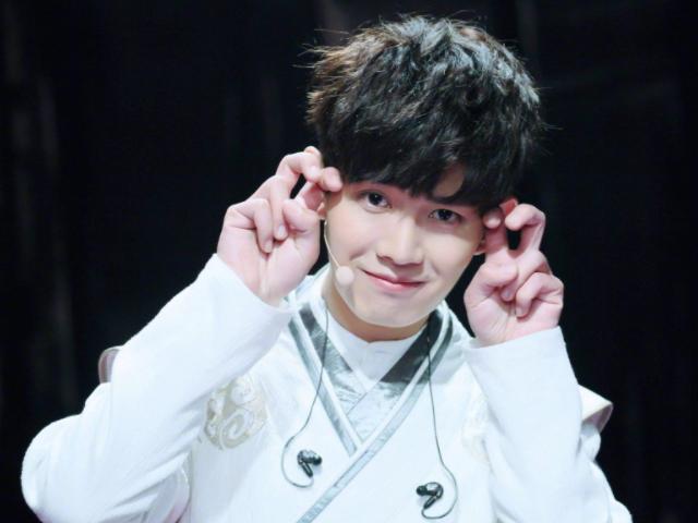 当下热播剧演员排行：潘粤明首次入榜，罗云熙