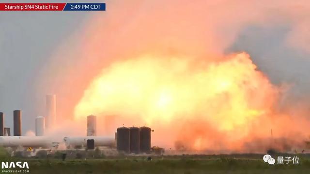 马斯克的星际飞船首次起飞测试成功！起跳150米后平稳着陆