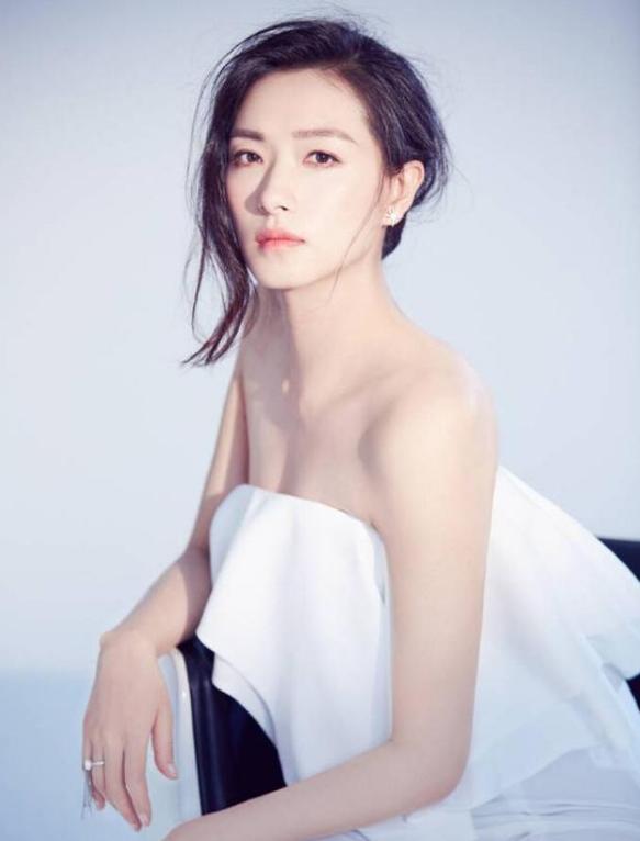 《乘风破浪的姐姐》冲浪榜更新，伊能静倒数第二，第一实至名归