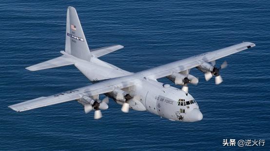 欧洲的标准运输机！能当加油机的A400M！西方最大