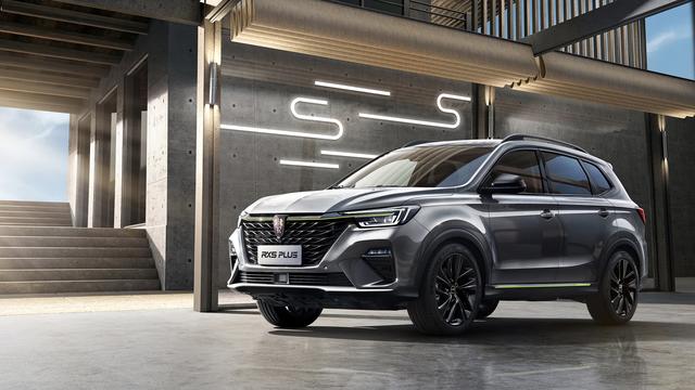 荣威车主福利速领取 雨刮更换77折、高端机油保养套餐免费抽