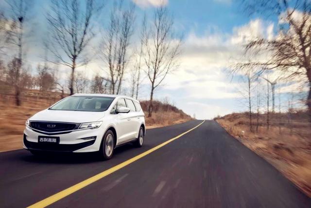 手握10万买高配？这几款车表现出色，95%的年轻人