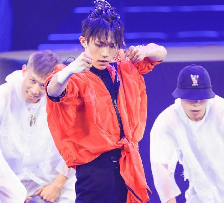 有种\"尴尬\"叫队友变导师，易烊千玺不算