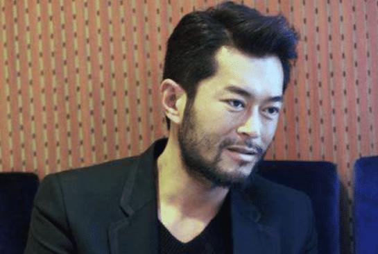 男星留胡子堪比整容，王宝强帅到巅峰，陈坤像换了一张脸