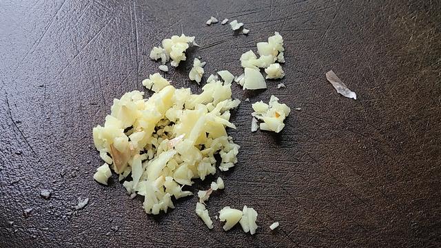 冬瓜我家最喜欢这样做，简单做法又好吃，天热经常吃的家常菜