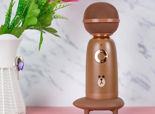 唱吧精灵麦克风Q3拍了拍你，并向你发出了K歌邀请