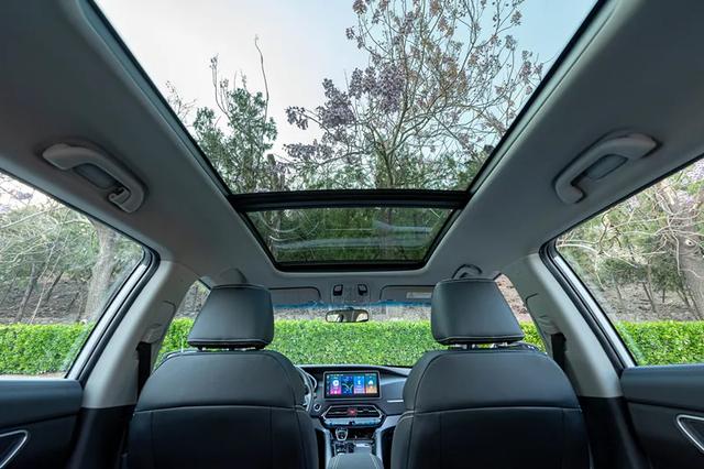 不到12万买“德系品质”中型SUV，合资品牌会慌吗？