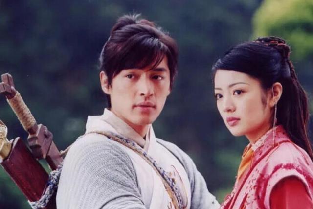 黑道千金安以轩，暗恋汪小菲，百亿豪门倒追，