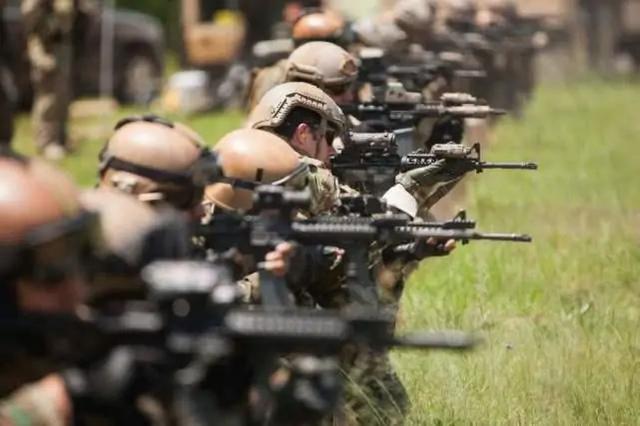 美海豹突击队惨遭团灭，“凶手”竟是中国军人