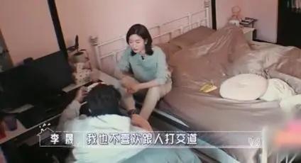 当《婆婆和妈妈》放一起，看林志颖撕下“伪装