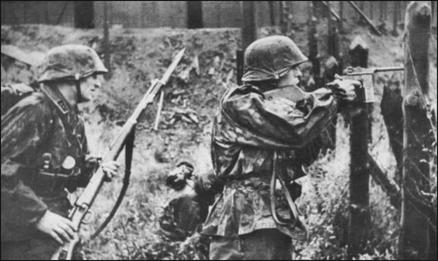 �¹�������һ���ڣ����пα�д�ĺ��������ս�¾��Ǳ�ȺŹ������