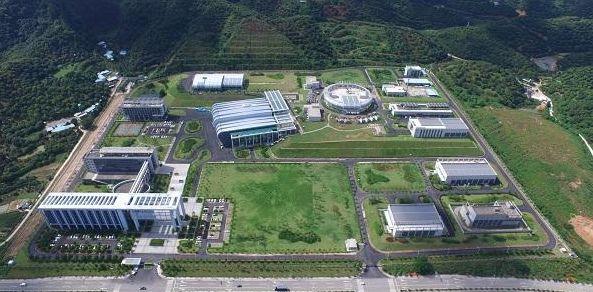 半个松山湖给了华为人，为什么还栓不住这群深圳人的心？