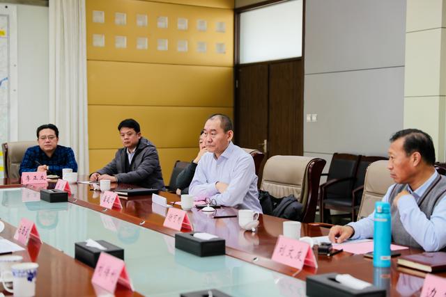 济南新材料产业园区召开企业座谈会