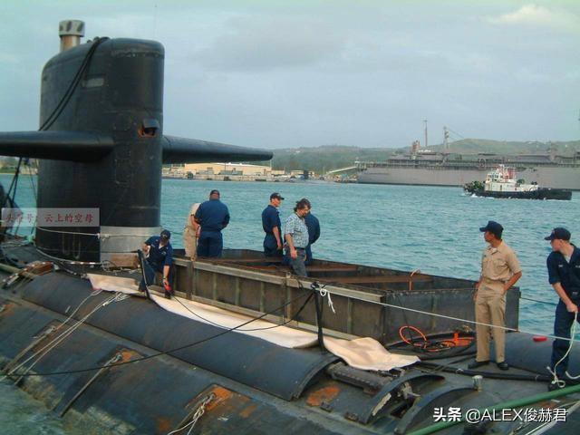 话说军世：曾经以33节航速撞上海底山的核潜艇，