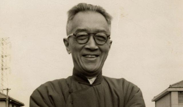 她是中国历史上第一位女教授，更是胡适心目中