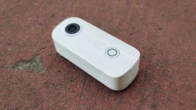 喜欢户外运动？试试这个小相机SJCAM C100