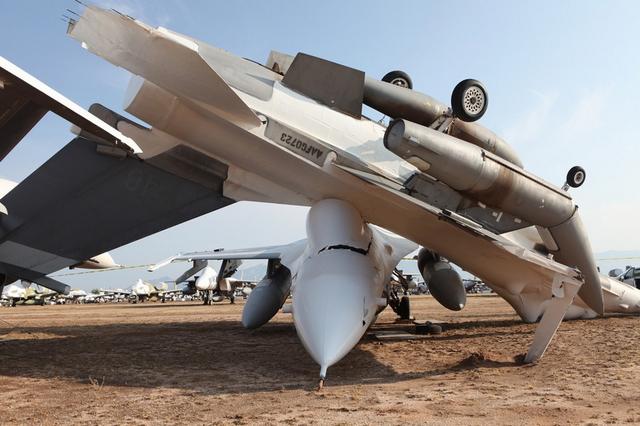 歼10为何总卖不出去？不是性能不好，而是和二手