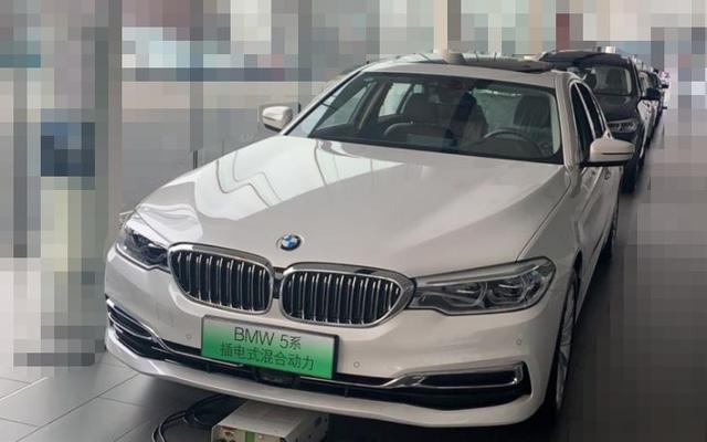 叫价50万！这车为何还能登顶插混销量第一？