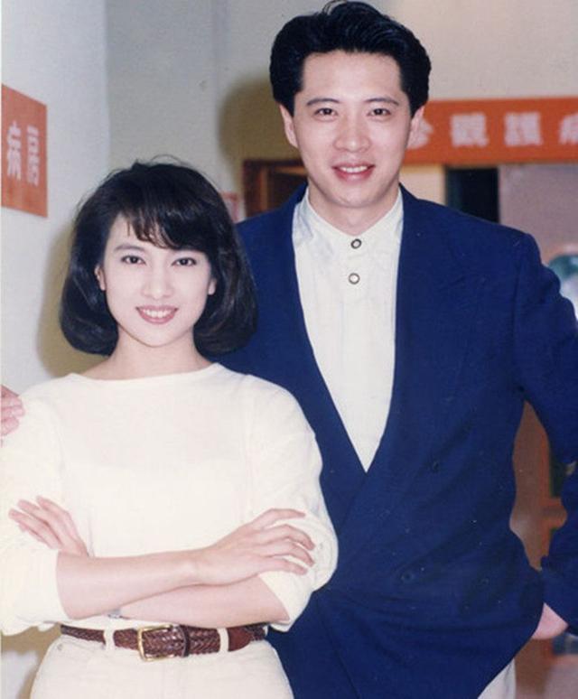 《家有仙妻》"何莉莉"一夜成名，巅峰时期隐婚嫁富豪，现状如何？