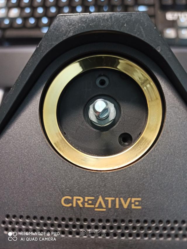 曾经的旗舰，创新SoundBlaster X7外置独立声卡详细微观拆解！
