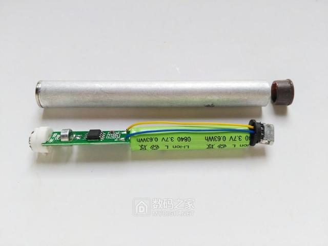 轻轻一吹即可点燃，现代火折子USB充电打火机拆