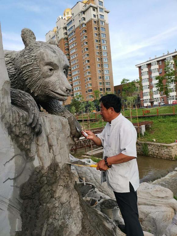 国家高级工艺美术师王慧明——作品生动传神，耐人回味