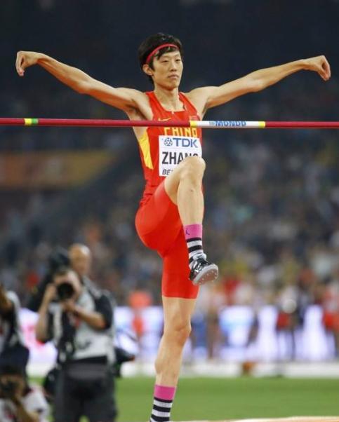 个别港台媒体嘲讽张国伟退役生活后生活辛酸，他这样的回应有点逗