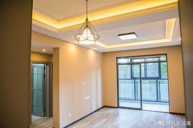 “惠禧公寓”新域盛景花园店剩1套两室一厅房源给你西北新城的家