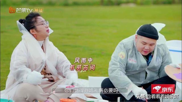 婚礼是浪漫的吗？傅首尔第二次筹办婚礼，说婚礼是悲壮的