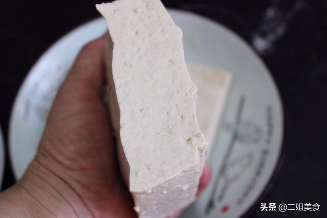 买豆腐时，这3种豆腐不要买，一块钱都别要，难吃还没营养