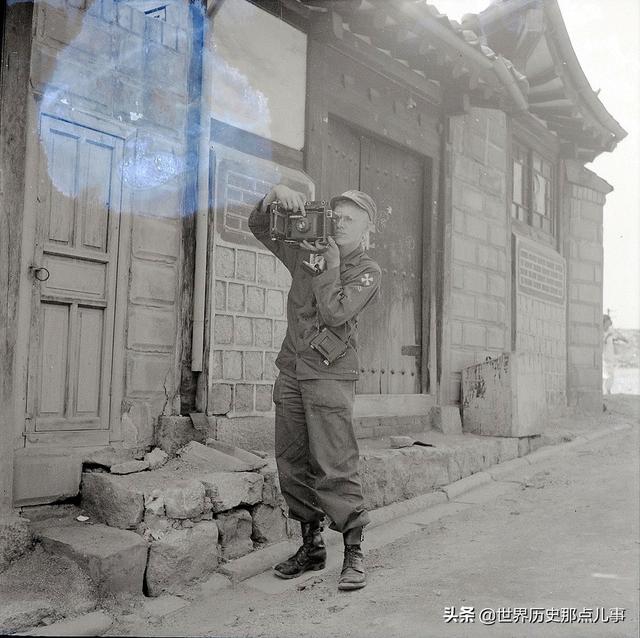 1952年朝鲜战争战况惨烈：美军摄影师镜头下的百姓生活却一片祥和