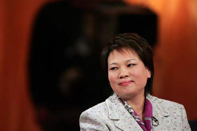 浙江女首富面临破产：曾坐拥300亿风光无限，今