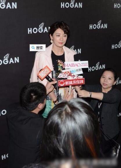 娱乐圈果然都是“照骗”，闫妮母女真实生活照又是什么样子呢？