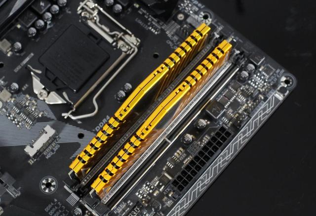 颜值和实力兼具——XPG威龙 Z1 DDR4-3600内存评测