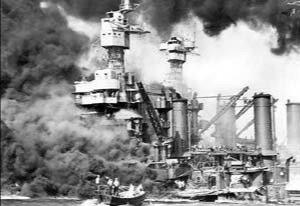 二战中被狙击的珍珠港仅仅一个骗局，其背面的真相让人毛骨悚然