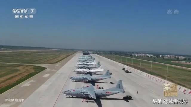 战略能力暴增！国产“变形金刚”挤满机场，全