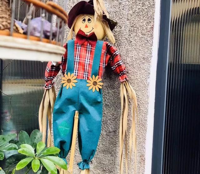 100米，它是武汉最短但网红店最多的一条街