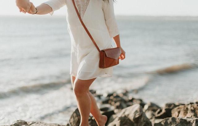 買房我家也出錢，准婆婆要求我簽字放棄，我反問：你怎麼不全款買