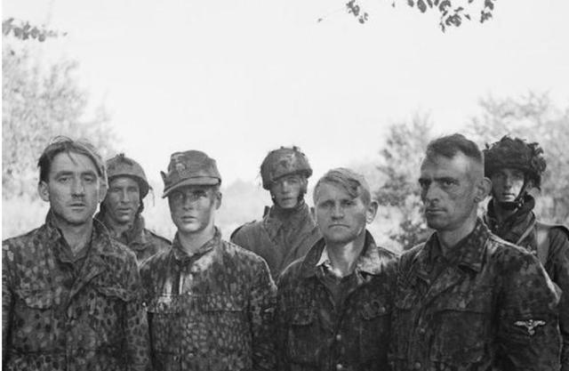 �¹�������һ���ڣ����пα�д�ĺ��������ս�¾��Ǳ�ȺŹ������