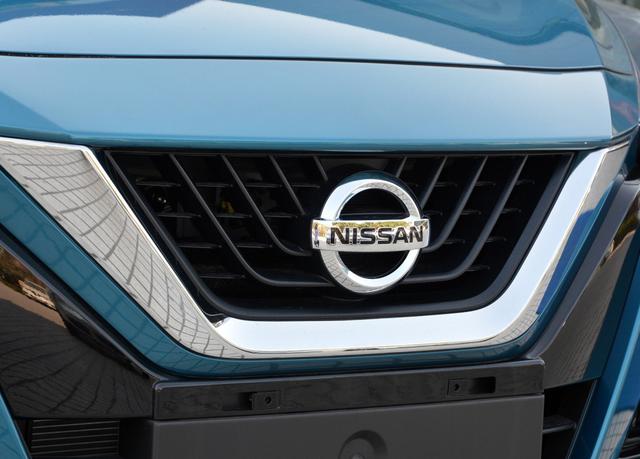 日产蓝鸟终究还是败了！比本田思域帅气，每公里4毛+国六，9.59W