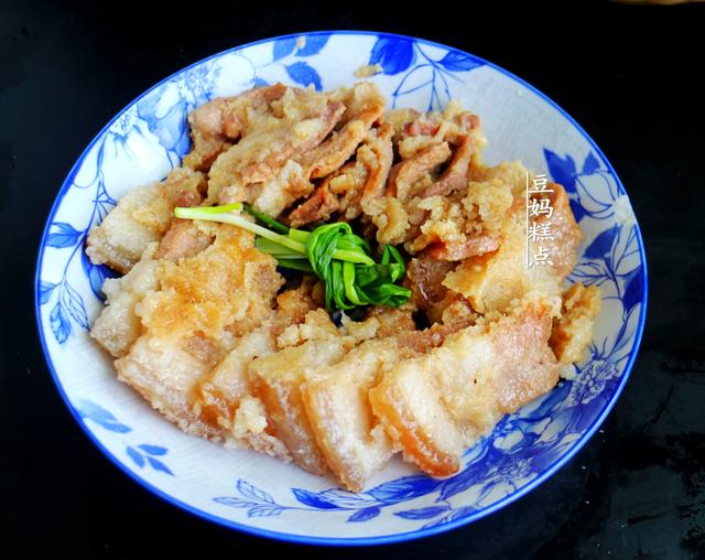 五花肉最简单的做法，一拌一蒸，不油不腻，孩子抢着吃