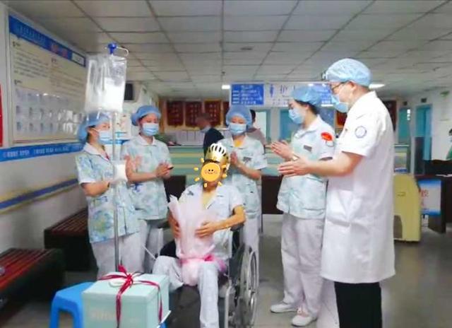 遂宁市安居区人民医院用爱心让患者充满力量
