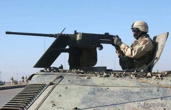 美国军队使用超100年，性能广受好评，M2勃朗宁到