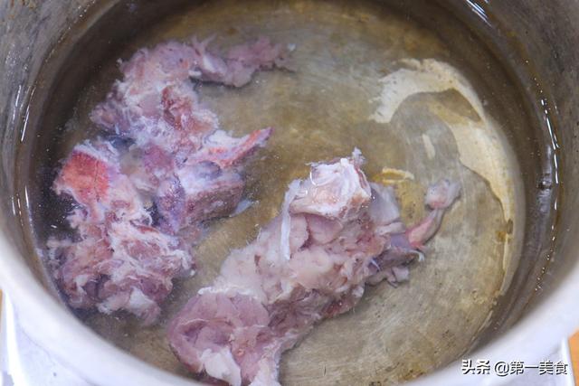 �ֱ�3��һ���������������һ�����������Լ��̣�20��Ǯ�Թ��