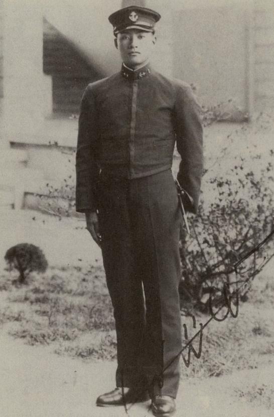 神风特攻队的飞行员是自愿的？关行男：我不去